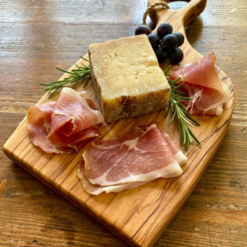 Alternative view of 橄欖木砧板 35x18cm 現貨【原木切割】實木托盤 露營擺盤 披薩板 麵包板 露營美學 擺盤托盤 35cm