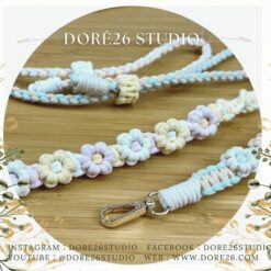 Alternative view of 手工製作可調式花朵手機繩編織掛繩，金屬扣環裝飾手機吊飾，柔和粉彩色調